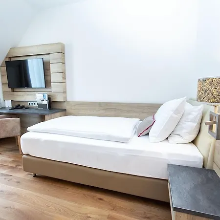 Familie Hopfeld - Dreikoenigshof 4*