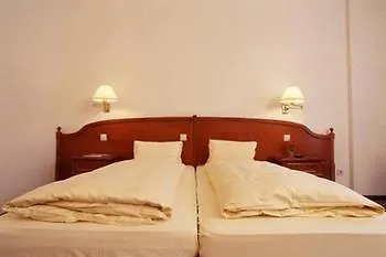 Hotel Familie Hopfeld - Dreikoenigshof 4*