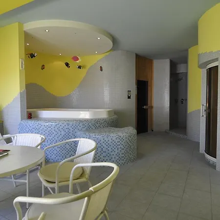 Hotel Familie Hopfeld - Dreikoenigshof Stockerau