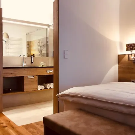 Familie Hopfeld - Dreikoenigshof 4* Stockerau
