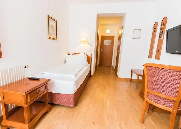 Hotel Familie Hopfeld - Dreikoenigshof 4*