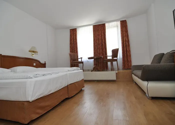 Familie Hopfeld - Dreikoenigshof Hotel 4*